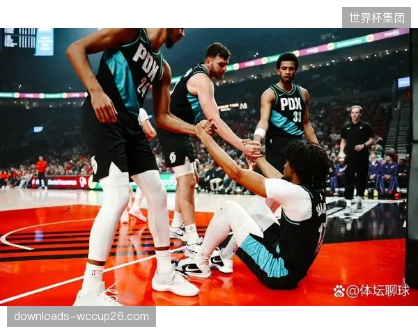 西雅图风暴队外线手感冰凉，全场低迷的三分球表现导致球队进攻彻底哑火。